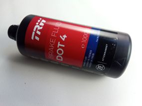Гальмівна рідина TRW DOT-4 1 л (PFB401)
