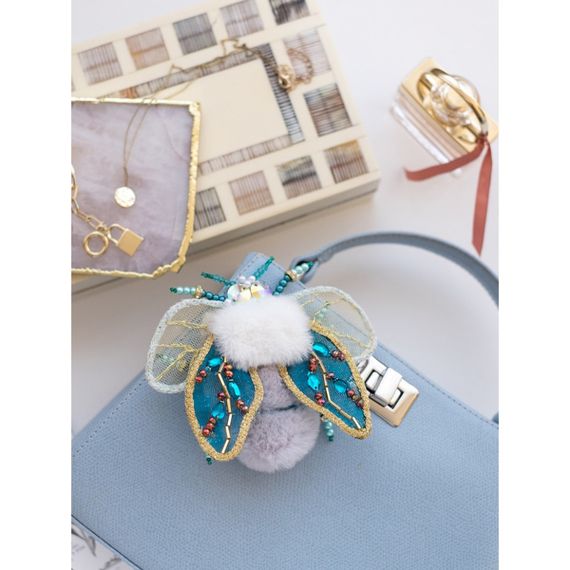 Набор для создания украшения "Плюшевая сказка" AD-087 на натуральном холсте | Зображення 1