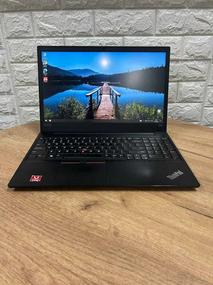 Ноутбук Lenovo Thinkpad E595 15,6" FHD IPS Ryzen 5 3500U 8Gb SSD 256Gb Б/В