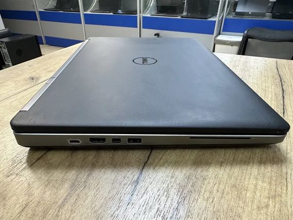 Ноутбук  Dell Precision 7520 15,6" IPS intel i7 7920HQ/8Gb/512SSD/Quadro M1200  Б/В | Зображення 5