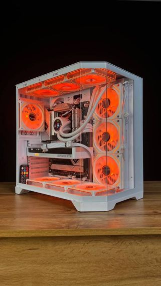 Збірка на замовлення: ігровий ПК GameMax Hype-M White Tower / AMD Ryzen 5 7500F (6 (12) ядер по 3,7 - 5,0 ГГц) / 32 ГБ DDR5 / 1000 ГБ SSD M.2 / nVidia GeForce RTX 5060 Ti, 16 ГБ GDDR7, 128-bit / 750 Вт б/в | Зображення 1