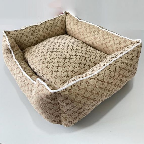 Брендовая джинсовая лежанка для собак и кошек Gucci с принтом бренда, коричневая | Зображення 1