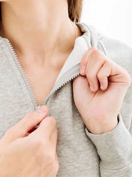 Толстовка Nike CLUB FLC FZ HOODIE STD | Зображення 2