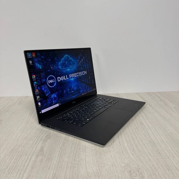 Мобильная рабочая станция Б-класс Dell Precision 5530 / 15.6" (1920x1080) IPS Touch / Intel Core i9-8950HK (6 (12) ядра по 2.9 - 4.8 GHz) / 16 GB DDR4 / 512 GB SSD / nVidia Quadro P2000, 4 GB GDDR5, 128-bit / WebCam б/у | Зображення 2