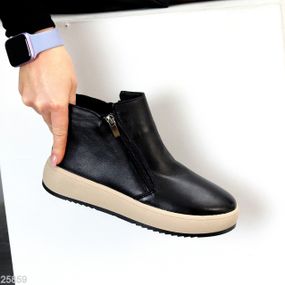 Лаконичные черные кожаные зимние ботинки на две молнии 41