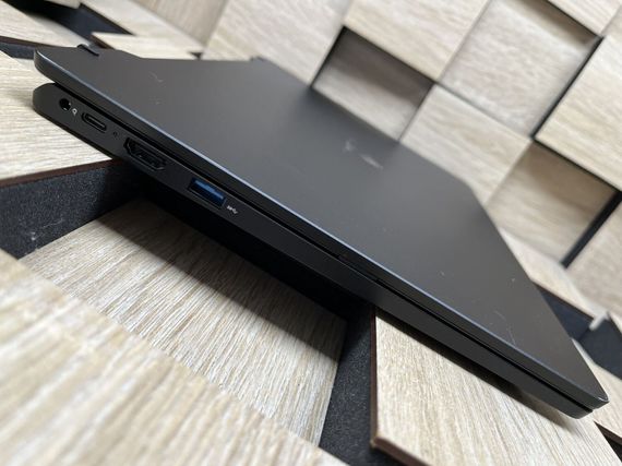 Ультрабук Б-класс Gateway GWTC71427-BK / 14.1" (1920x1080) IPS Touch / Intel Core i7-1255U (10 (12) ядер по 2.8 - 4.7 GHz) / 8 GB DDR4 / 512 GB SSD M.2 / Intel UHD Graphics / WebCam / Fingerprint б/у | Зображення 4