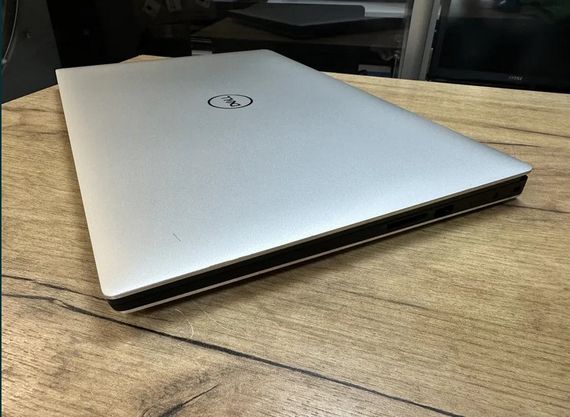 Ноутбук Dell XPS 9570 15.6 FHD IPS i7 8750H/16Gb/SSD 256/GTX 1050Ti-4Gb  Б/В | Зображення 5