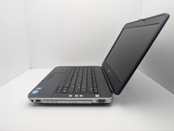 Ноутбук Dell Latitude E5430 / 14" (1366x768) TN / Intel Core i5-3320M (2 (4) ядра по 2.6 - 3.3 GHz) / 8 GB DDR3 / 320 GB HDD / Intel HD Graphics 4000 / WebCam / DVD-ROM б/у | Зображення 4