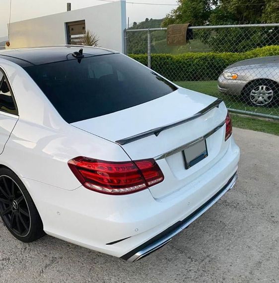 Спойлер V6 (Карбон) для Mercedes E-сlass W212 2009-2016 рр | Зображення 1