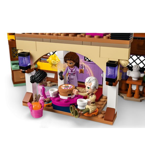 Конструктор LEGO Disney Будиночок Аші (43231) | Зображення 4