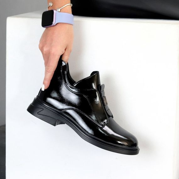 Повседневные черные низкие ботинки деми натуральная кожа глянец 38