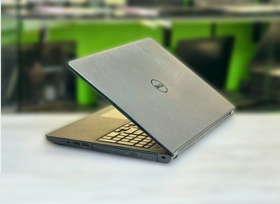 Ноутбук Б-класс Dell Inspiron 15 3552 / 15.6" (1366x768) TN / Intel Celeron N3060 (2 ядра по 1.6 - 2.48 GHz) / 4 GB DDR3 / 128 GB SSD / Intel HD Graphics / WebCam / Win 10 б/у | Зображення 5
