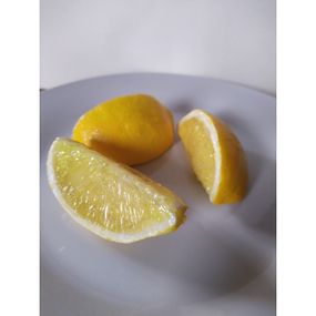 Муляж Лимон долька