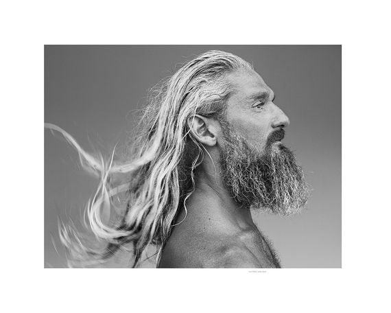 Книга о портретной фотографии Стефана Ванфлетерена Stephan Vanfleteren: Surf Tribe книги для фотографов | Зображення 6