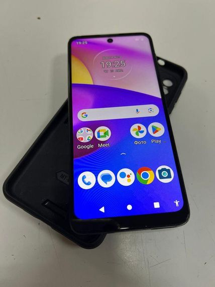 Мобильний телефон Motorola e40 4/64gb xt2159-3 бу | Зображення 3