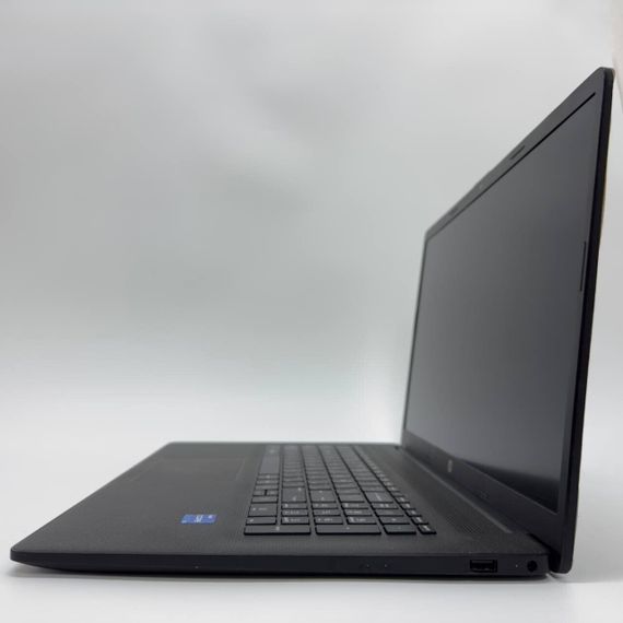 Ноутбук HP 17-ce / 17.3" (1920x1080) IPS / Intel Core i5-1135G7 (4 (8) ядра по 4.2 GHz) / 16 GB DDR4 / 256 GB SSD / Intel Iris Xe Graphics / WebCam б/у | Зображення 4