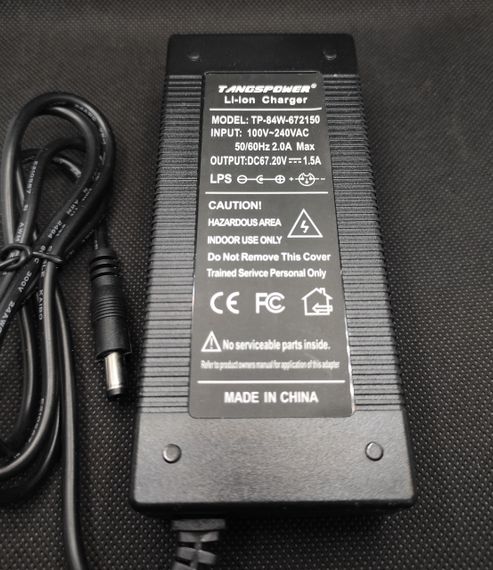 Зарядний пристрій TP-672150 для 16Li-Ion (60V) 67,2 В макс1,5A (1,27 А)