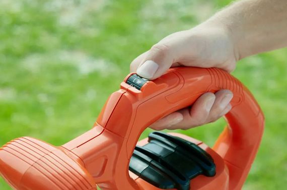 Садовий пилосос електричний Black&Decker BEBLV290 | Зображення 6