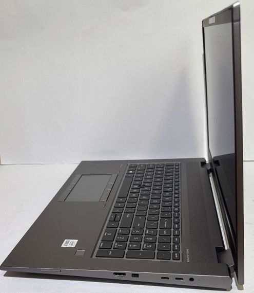 Мобільна робоча станція Hp ZBook Fury 17 G7 / 17.3" (1920x1080) IPS / Intel Core i7-10750H (6 (12) ядер по 2.6 - 5.0 GHz) / 32 GB DDR4 / 512 GB SSD / nVidia Quadro T2000 Max-Q, 4 GB GDDR6, 128-bit / WebCam б/в | Зображення 3