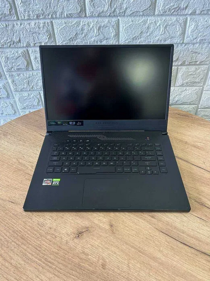 Ноутбук Asus ROG GA502IV 15,6" 144Hz Ryzen 7 4800HS 16Gb SSD 2Tb RTX 2060 MaxQ  Б/В | Зображення 2