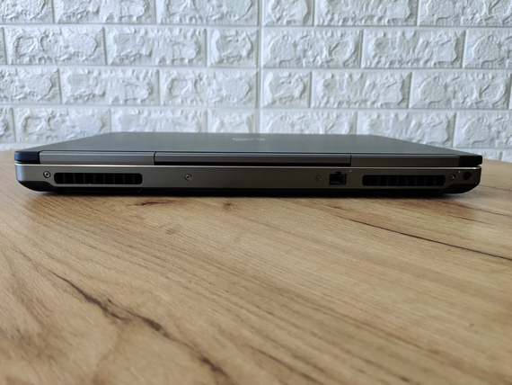 Ноутбук Dell Precision 7710/17.3 IPS/i7 6820HQ/8Gb/SSD240Gb/FirePro W5170M-2Gb | Зображення 4