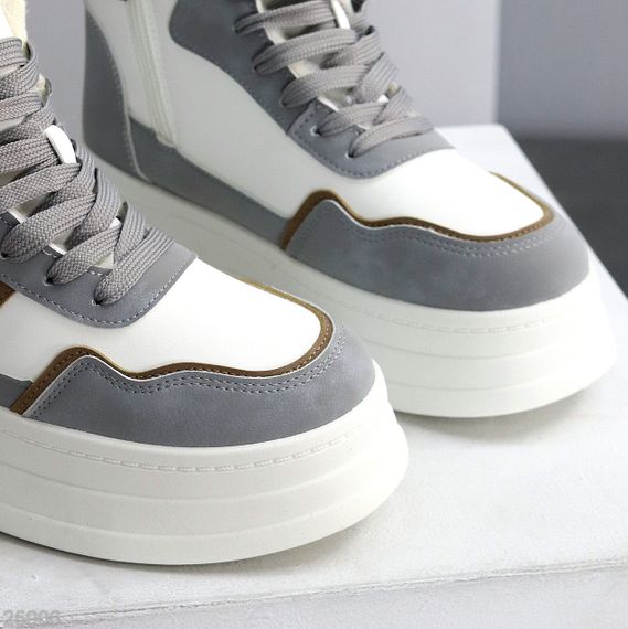 Белые серые зимние хайтопы на платформе в ассортименте | Зображення 4