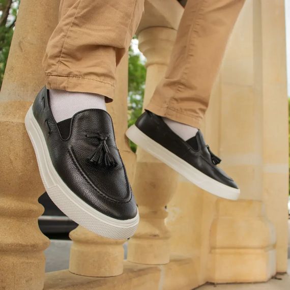 Легкі чорні чоловічі лофери на білій підошві 44 розмір | Зображення 5