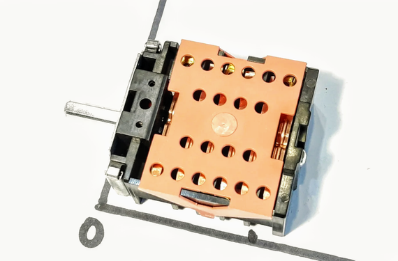 Переключатель шестипозиционный ПМ 26866.801 EGO (Германия) | Зображення 1