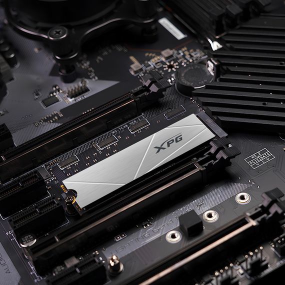 Накопичувач SSD M.2 2280 2TB XPG GAMMIX S60 ADATA (AGAMMIXS60-2T-CS) | Зображення 6