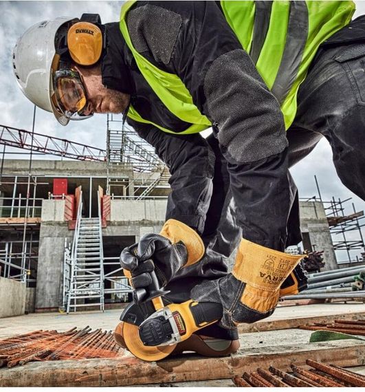 Шлифмашина угловая - болгарка аккумуляторная бесщёточная 125мм DeWALT DCG405P2 | Зображення 2