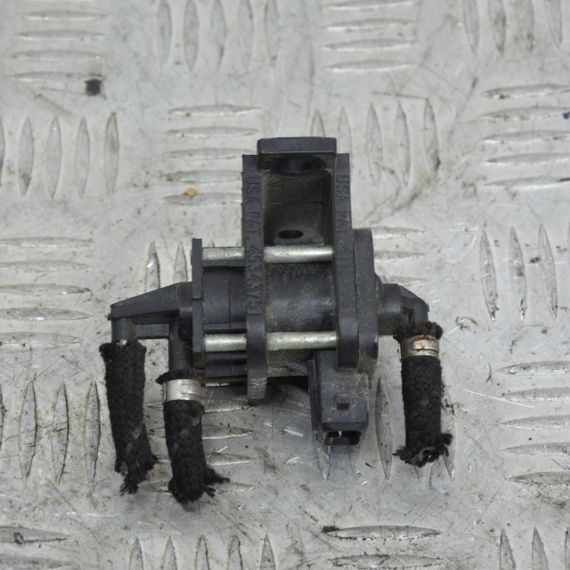 Клапан регулювання тиску наддуву 2.5 TDI Volkswagen T4 1990-2003 Клапан наддуву Фольксваген т4 701906283 | Зображення 1