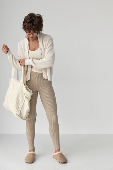 Однотонний в'язаний кардиган із коміром-стійкою - молочний цвет, ONE SIZE (є розміри) | Зображення 2