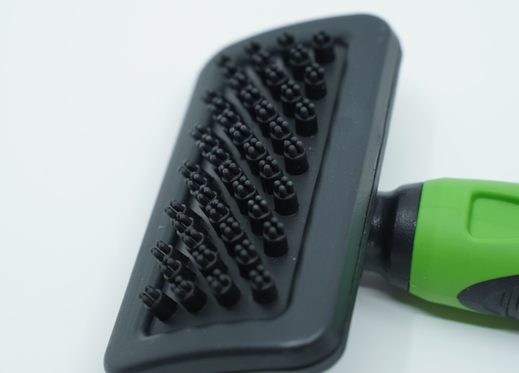 Гребінець-щітка для собак та котів Mr.Fluffy Pet massage brush, medium | Зображення 1