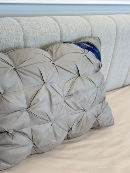 Подушка тесто из из полиефирного волокна Hotel pillow 19535 50х70 см серая | Зображення 4