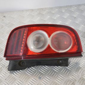 Ліхтар задній лівий Nissan Micra K12 2003-2010 хетчбек Фара стоп задня ліва Ніссан Мікра к12 26555AX710