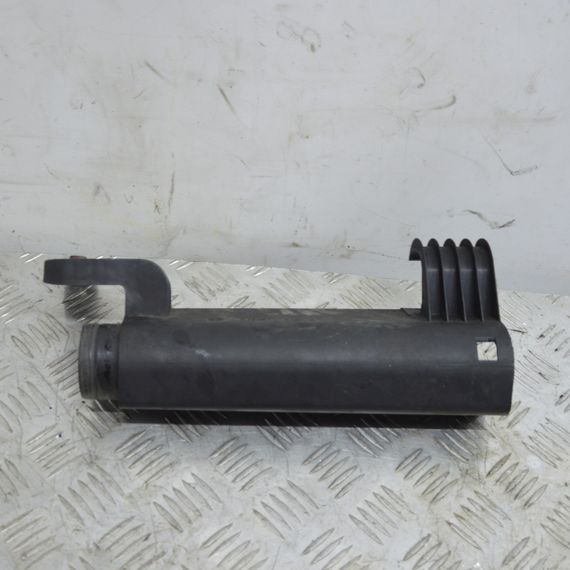 Трубка впуску повітря 1.4 Volkswagen Golf IV 1997-2006 Патрубок впуску повітря Фольксваген Гольф | Зображення 3