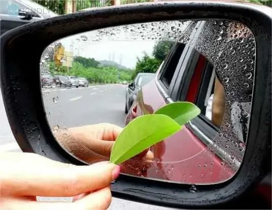 Плівка на дзеркало антидощ 2 шт. Anti Fog 95*95 мм | Зображення 6