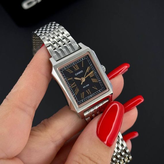 Жіночий годинник Casio LTP-B190D-1B з чорним циферблатом та сталевим браслетом | Зображення 2