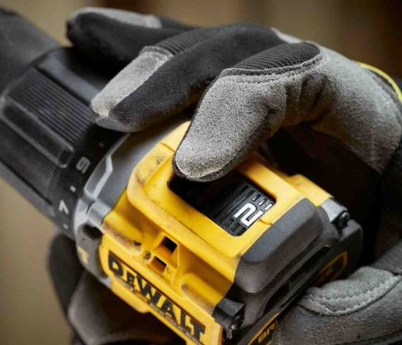 Дриль-шуруповерт DeWALT акумуляторний безщітковий ударний без АКБ та ЗП DCD799NT | Зображення 2