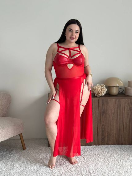 Еротичний боді PLUS SIZE зі спідничкою та шкіряними вставками на грудях червоний | Зображення 6