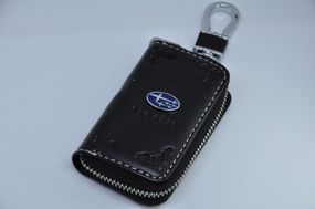 Ключница для авто Кожа KeyHolder SUBARU