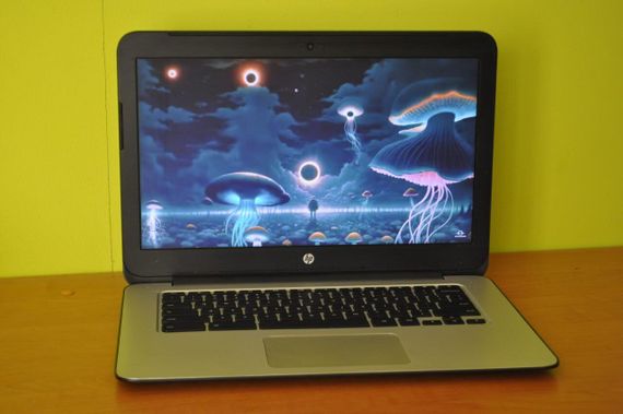 Ноутбук Б-класс HP ChromeBook 14 G4 / 14" (1366x768) TN / Intel Celeron N2840 (2 ядра по 2.16 - 2.58 GHz) / 4 GB DDR3 / 16 GB eMMC / Intel HD Graphics / WebCam / Chrome OS б/у | Зображення 1