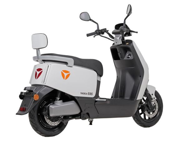 Електроскутер YADEA E8S (white) | Зображення 2