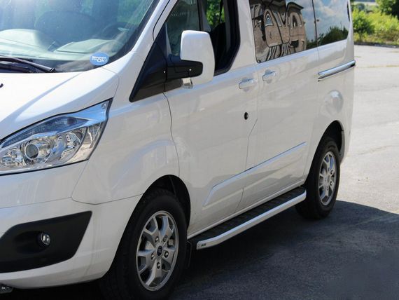 Бокові пороги Fullmond (2 шт., алюм.) Коротка база для Ford Custom 2013-2024 рр