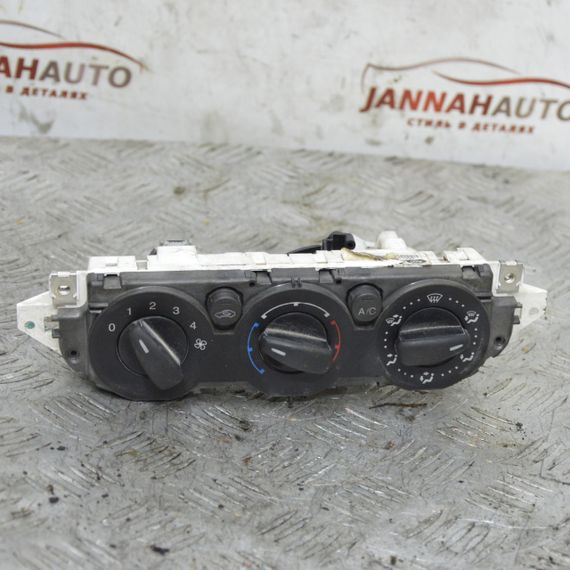Блок керування клімат контролем Ford Focus II 2004-2011 Панель пічки кондиціонера Форд Фокус 2 3M5T19980AD