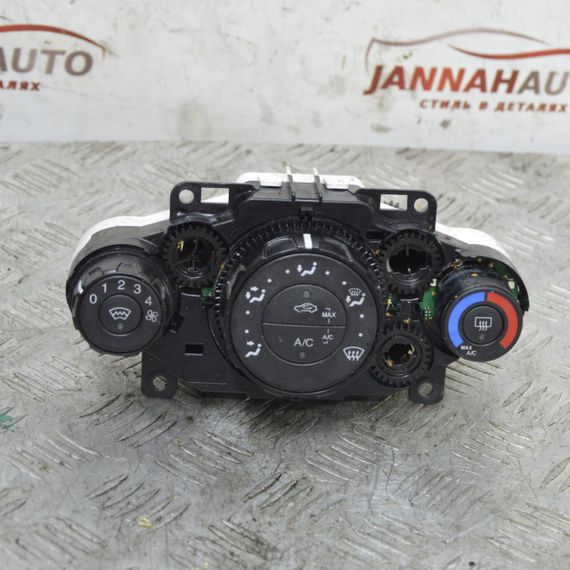 Блок керування клімат контролем Ford Fiesta VII 2012-2017 Панель пічки кондиціонера Форд Фієста 7 8A6119980BG