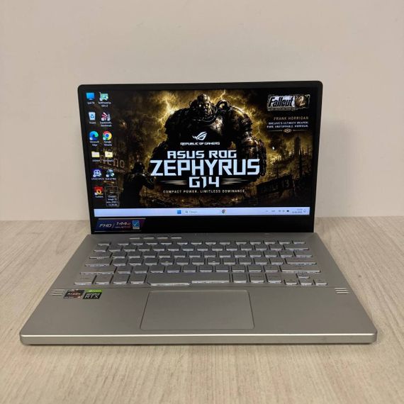 Игровой ноутбук Б-класс Asus ROG Zephyrus G14 GA401QM / 14" (1920x1080) IPS / AMD Ryzen 9 5900HS (8 (16) ядер по 3.0 - 4.6 GHz) / 16 GB DDR4 / 512 GB SSD / nVidia GeForce RTX 3060, 6 GB GDDR6, 192-bit б/у | Зображення 1
