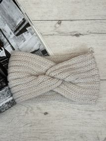 Пов'язка на голову в'язана тепла Біло-Бежевий 55-58р  One Size (3122)