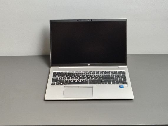 Ультрабук Б-класс HP EliteBook 850 G8 / 15.6" (1920x1080) IPS / Intel Core і7-1185G7 (4 (8) ядра по 3.0 - 4.8 GHz) / 16 GB DDR4 / 512 GB SSD / Intel Iris Xe Graphics / WebCam б/у | Зображення 1