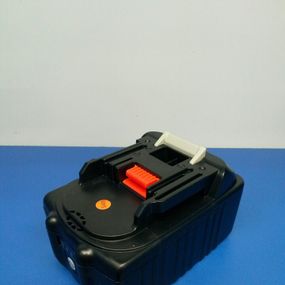 Аккумулятор к шуруповерту Makita 18V 4Ah  Li-ion ( элементы Samsung )